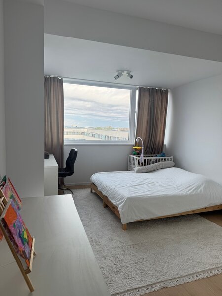 Vand ap 3 camere, complex Atria Urban Resort, se preda la cheie